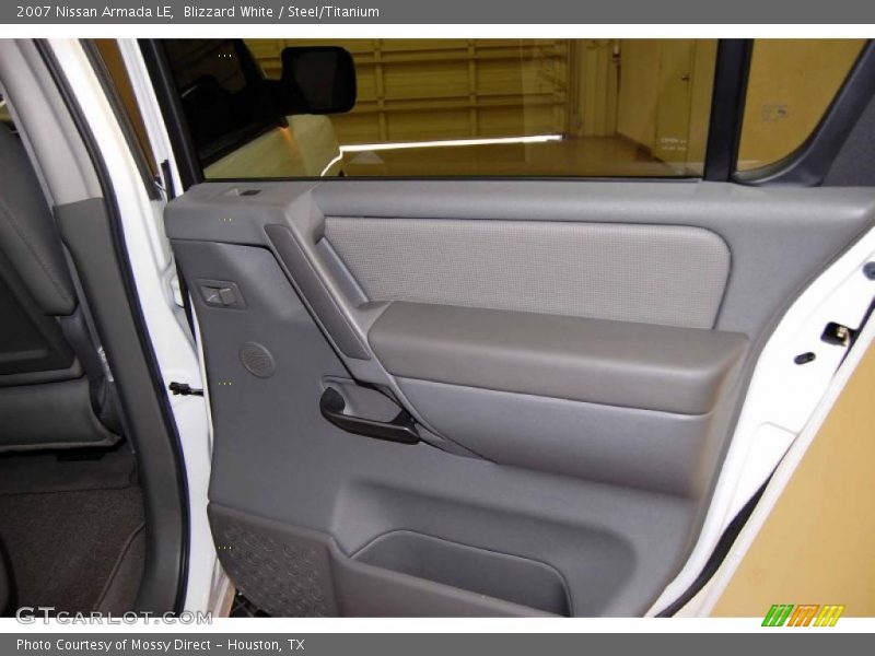 Blizzard White / Steel/Titanium 2007 Nissan Armada LE