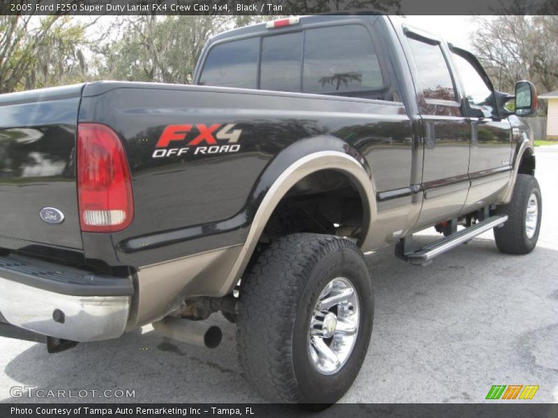 Black / Tan 2005 Ford F250 Super Duty Lariat FX4 Crew Cab 4x4