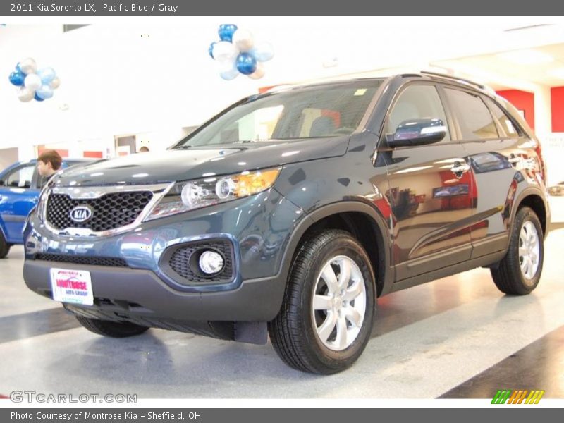 Pacific Blue / Gray 2011 Kia Sorento LX