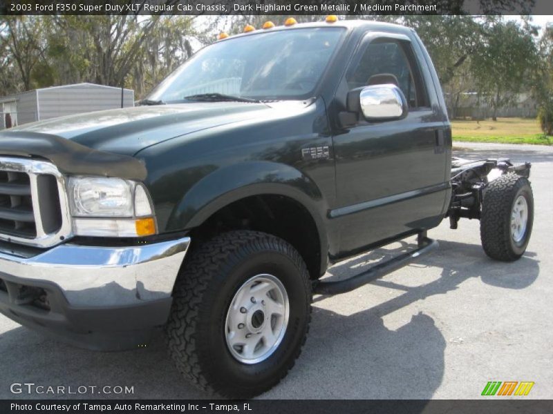 Dark Highland Green Metallic / Medium Parchment 2003 Ford F350 Super Duty XLT Regular Cab Chassis
