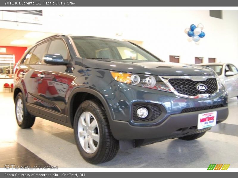 Pacific Blue / Gray 2011 Kia Sorento LX