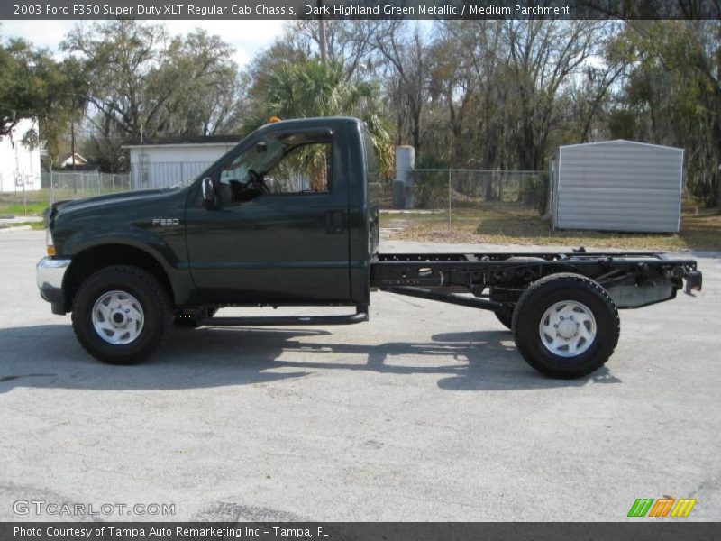 Dark Highland Green Metallic / Medium Parchment 2003 Ford F350 Super Duty XLT Regular Cab Chassis