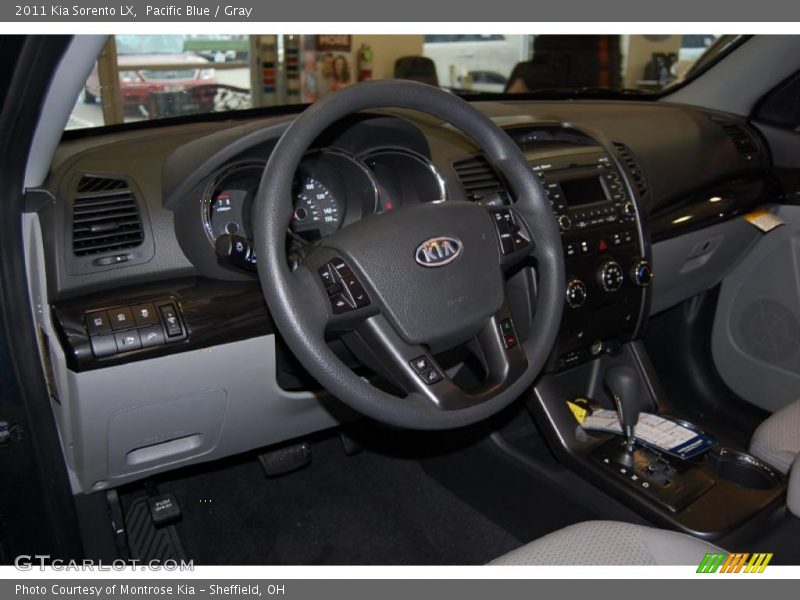 Pacific Blue / Gray 2011 Kia Sorento LX