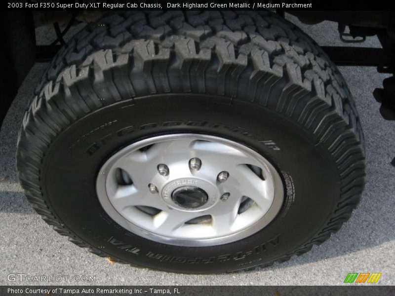 Dark Highland Green Metallic / Medium Parchment 2003 Ford F350 Super Duty XLT Regular Cab Chassis