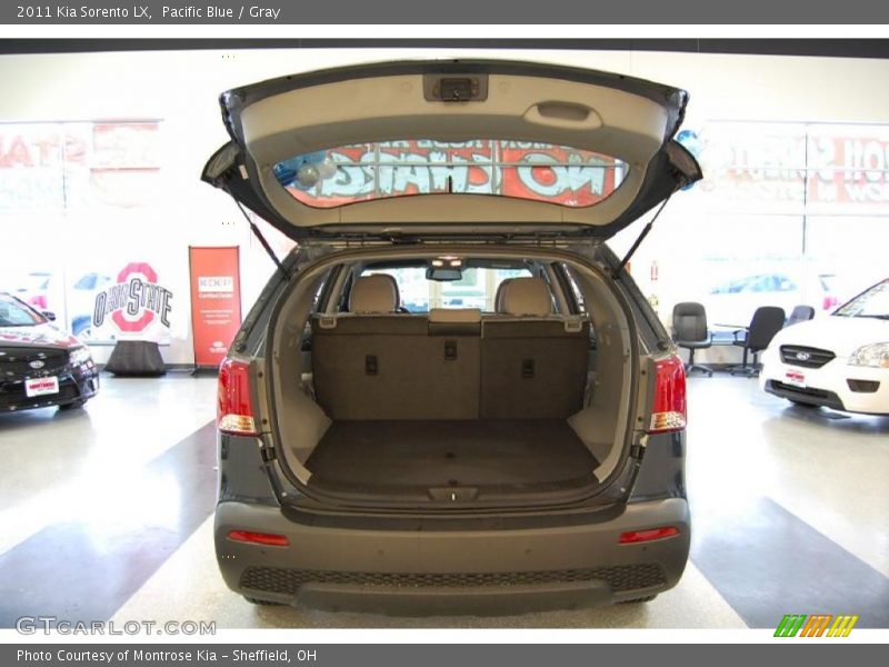 Pacific Blue / Gray 2011 Kia Sorento LX