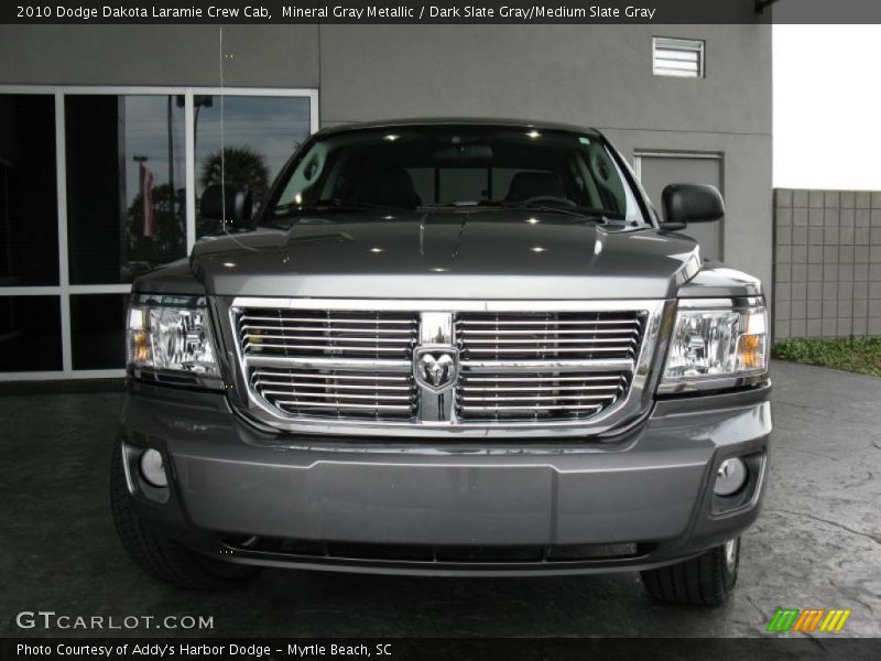 Mineral Gray Metallic / Dark Slate Gray/Medium Slate Gray 2010 Dodge Dakota Laramie Crew Cab