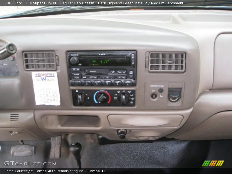 Dark Highland Green Metallic / Medium Parchment 2003 Ford F350 Super Duty XLT Regular Cab Chassis