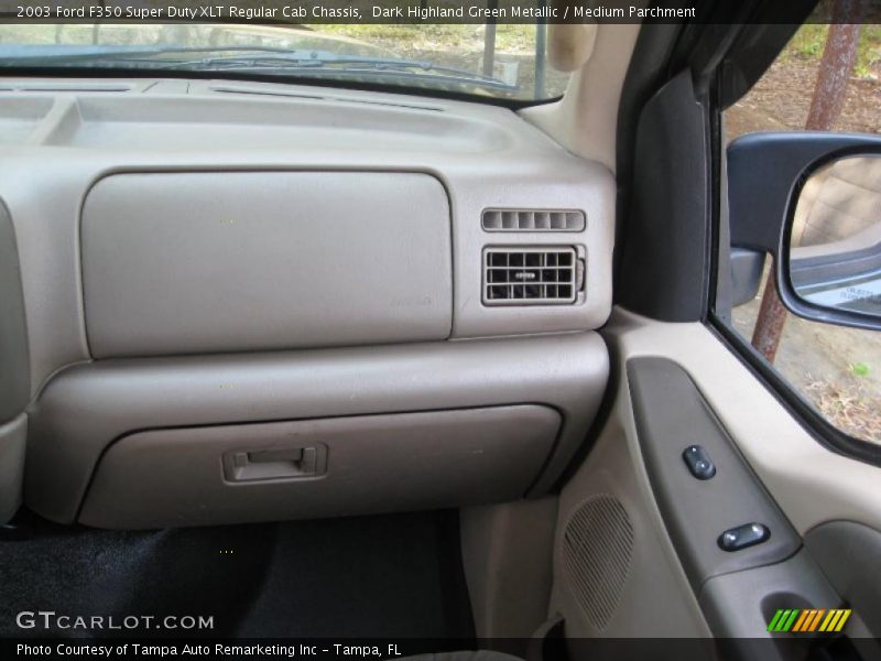 Dark Highland Green Metallic / Medium Parchment 2003 Ford F350 Super Duty XLT Regular Cab Chassis