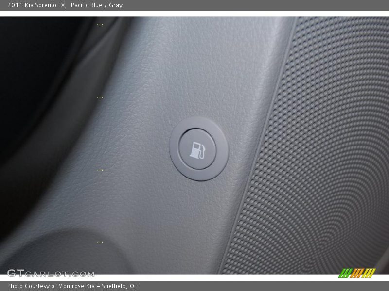 Pacific Blue / Gray 2011 Kia Sorento LX