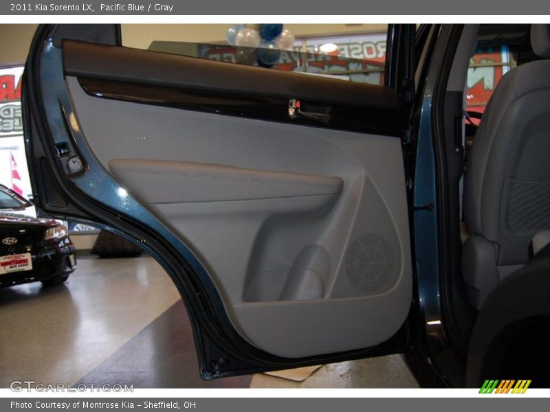 Pacific Blue / Gray 2011 Kia Sorento LX