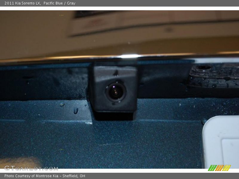 Pacific Blue / Gray 2011 Kia Sorento LX