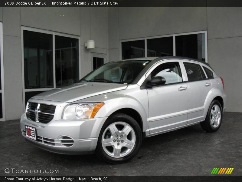 Bright Silver Metallic / Dark Slate Gray 2009 Dodge Caliber SXT