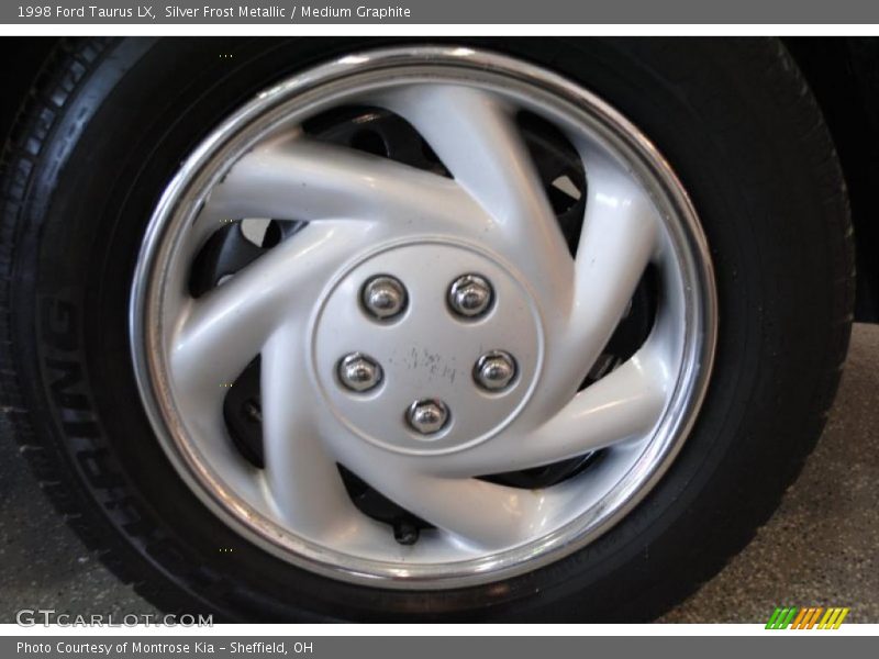 Silver Frost Metallic / Medium Graphite 1998 Ford Taurus LX