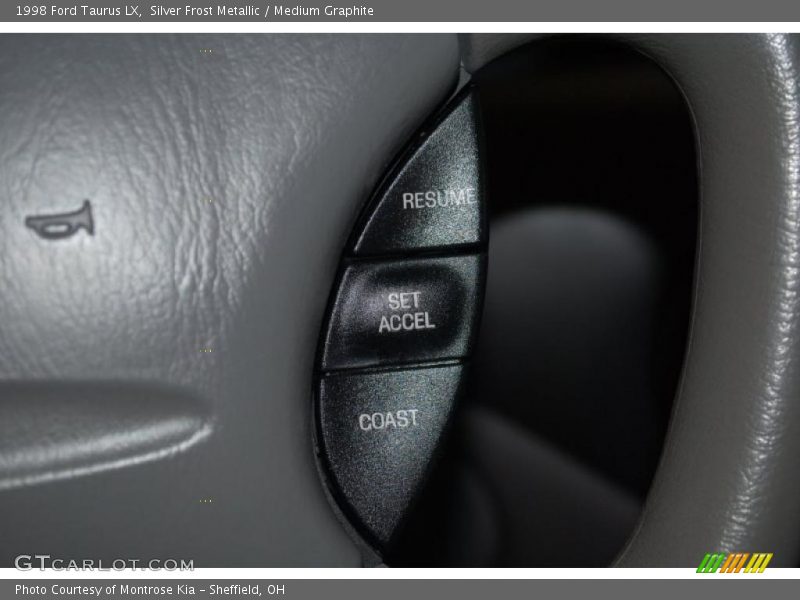 Silver Frost Metallic / Medium Graphite 1998 Ford Taurus LX