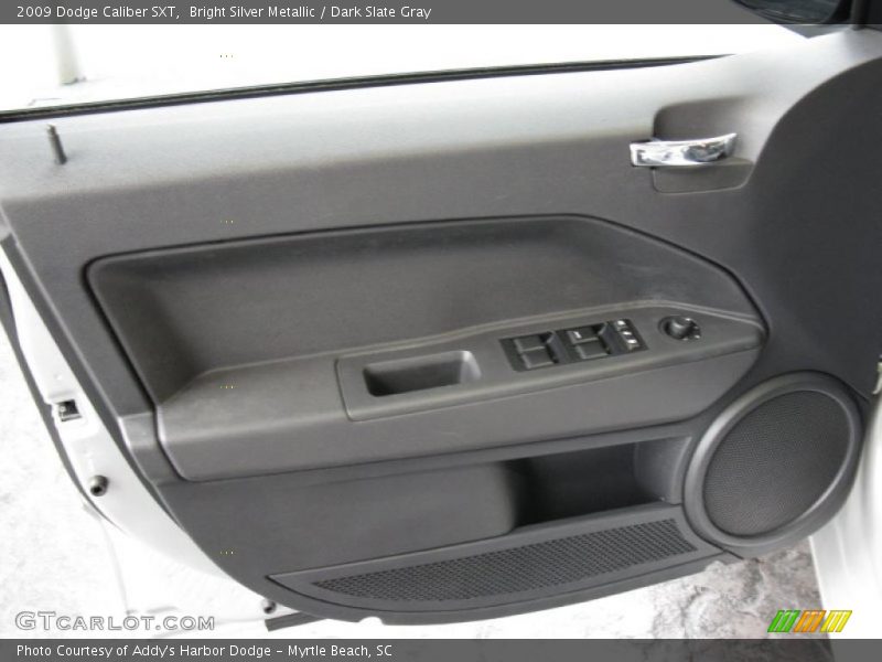 Bright Silver Metallic / Dark Slate Gray 2009 Dodge Caliber SXT
