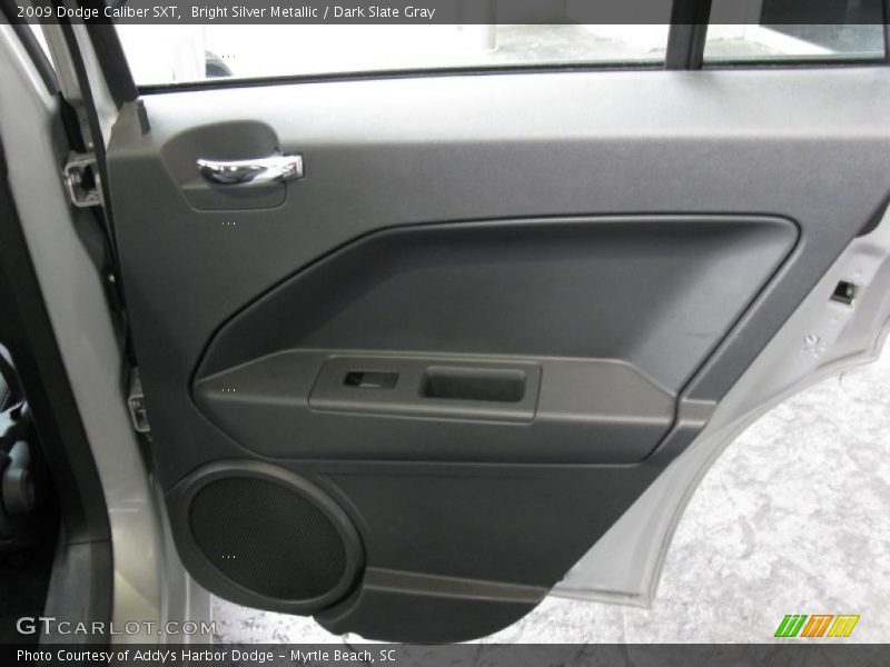Bright Silver Metallic / Dark Slate Gray 2009 Dodge Caliber SXT