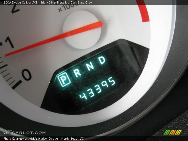 Bright Silver Metallic / Dark Slate Gray 2009 Dodge Caliber SXT