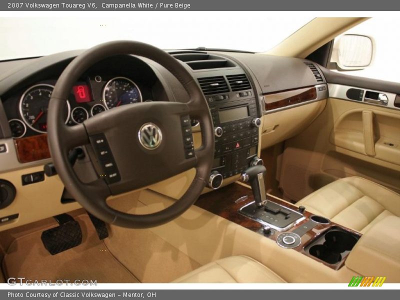 Campanella White / Pure Beige 2007 Volkswagen Touareg V6