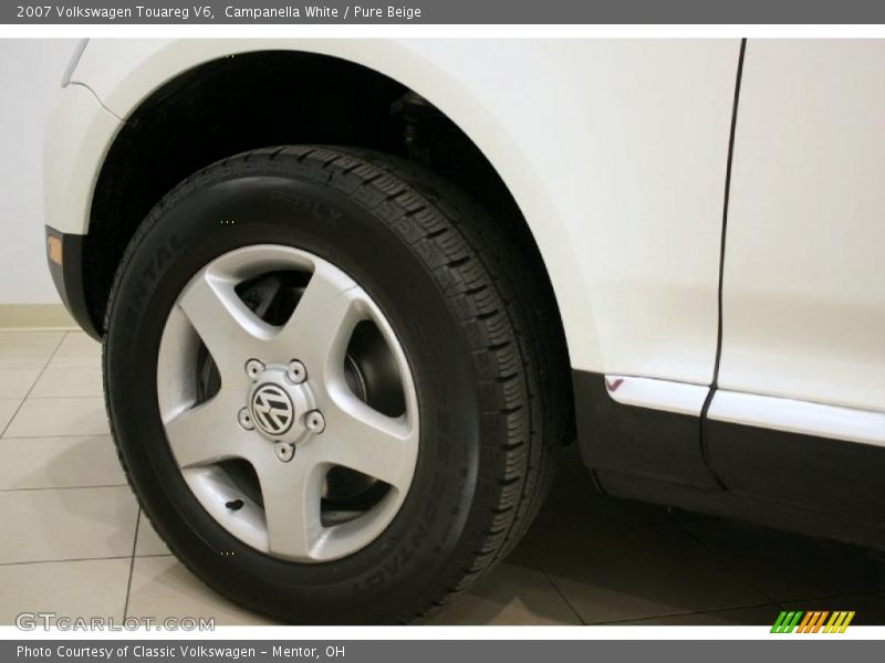 Campanella White / Pure Beige 2007 Volkswagen Touareg V6