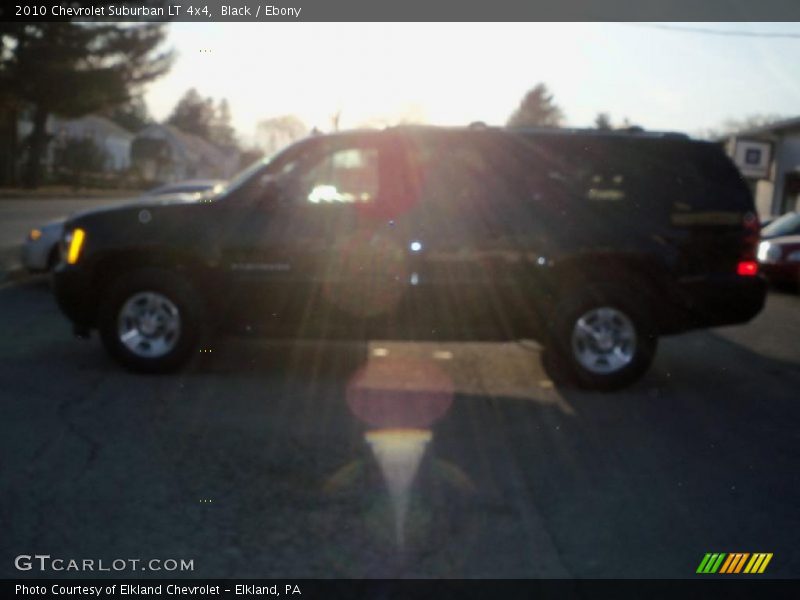 Black / Ebony 2010 Chevrolet Suburban LT 4x4