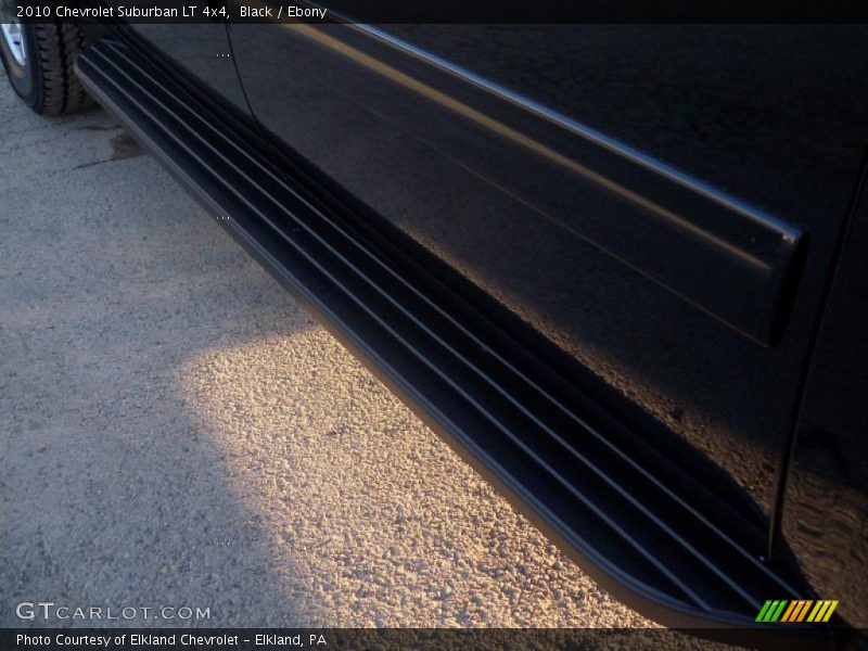 Black / Ebony 2010 Chevrolet Suburban LT 4x4