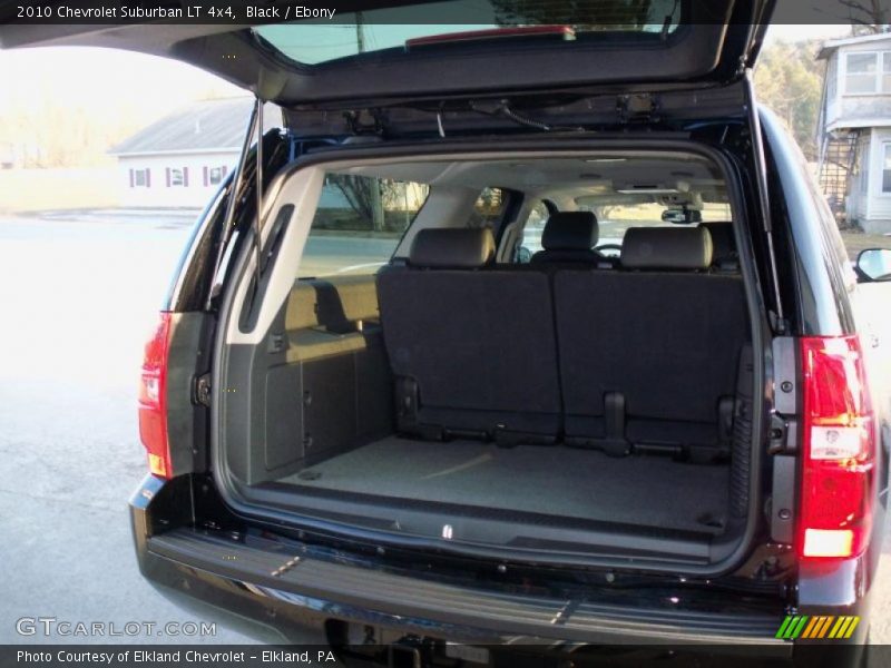Black / Ebony 2010 Chevrolet Suburban LT 4x4
