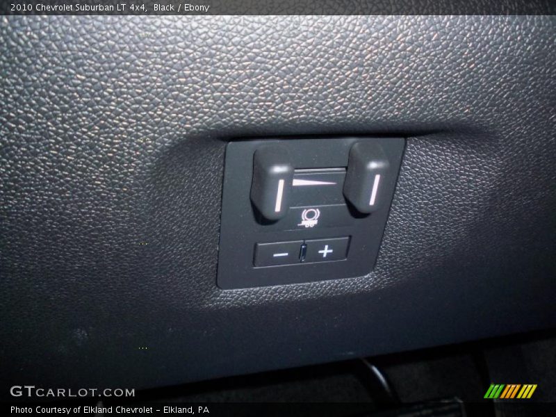 Black / Ebony 2010 Chevrolet Suburban LT 4x4