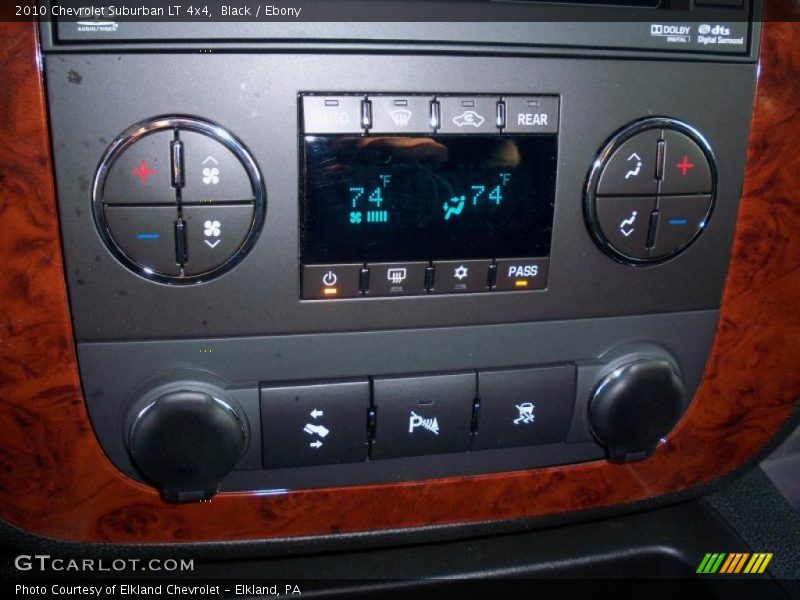 Black / Ebony 2010 Chevrolet Suburban LT 4x4