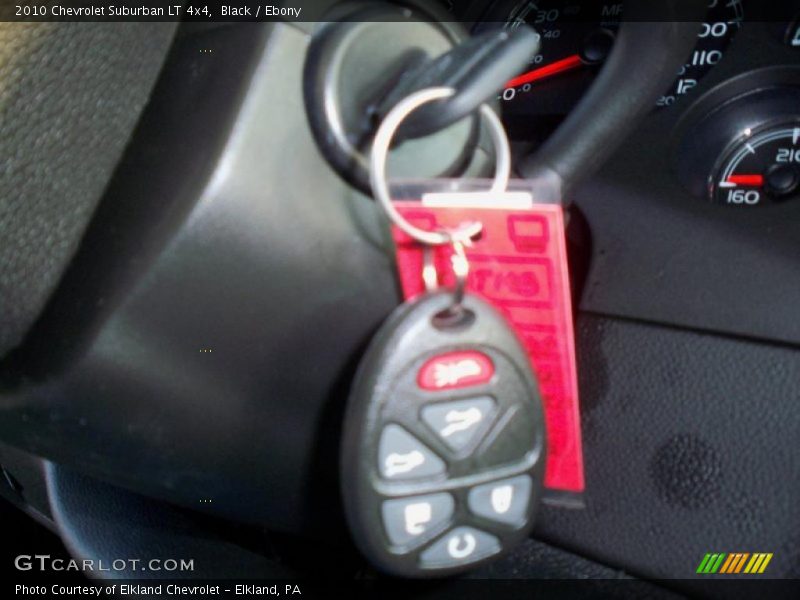 Black / Ebony 2010 Chevrolet Suburban LT 4x4