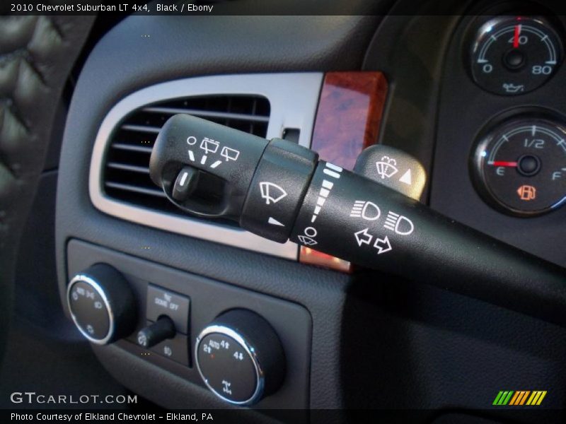 Black / Ebony 2010 Chevrolet Suburban LT 4x4