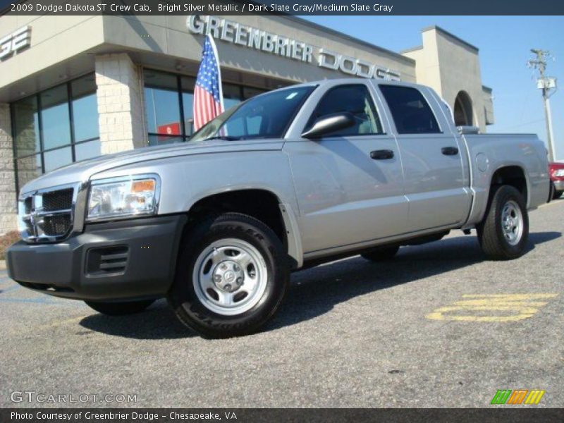 Bright Silver Metallic / Dark Slate Gray/Medium Slate Gray 2009 Dodge Dakota ST Crew Cab