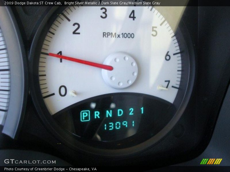 Bright Silver Metallic / Dark Slate Gray/Medium Slate Gray 2009 Dodge Dakota ST Crew Cab
