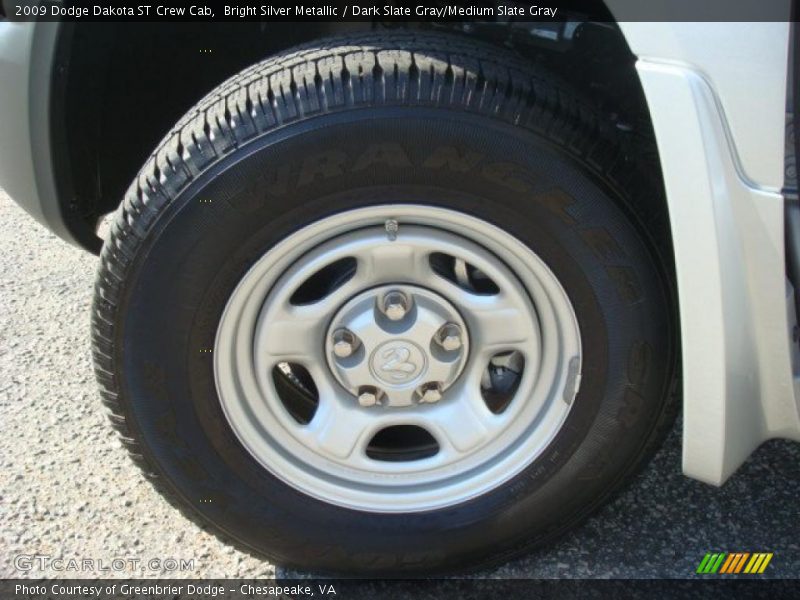Bright Silver Metallic / Dark Slate Gray/Medium Slate Gray 2009 Dodge Dakota ST Crew Cab
