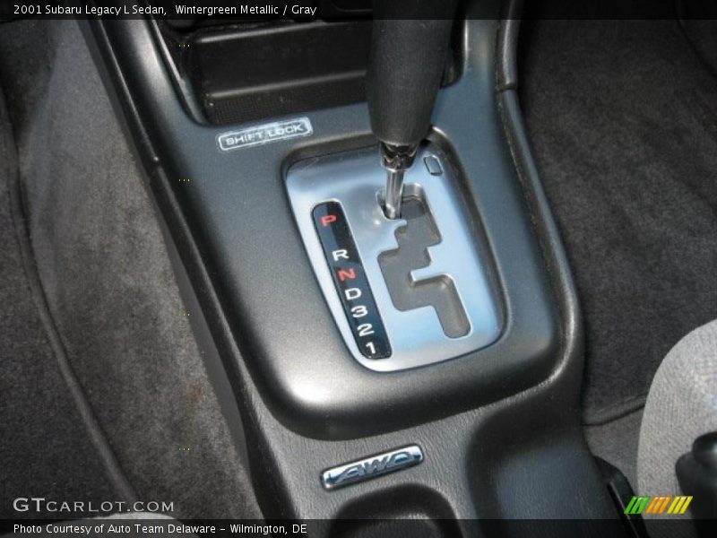 Wintergreen Metallic / Gray 2001 Subaru Legacy L Sedan