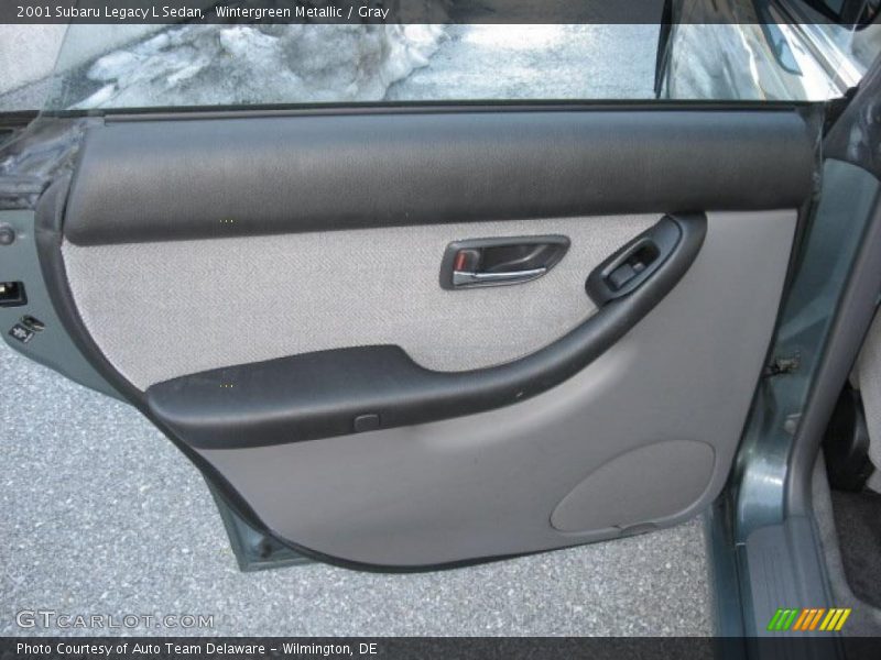 Wintergreen Metallic / Gray 2001 Subaru Legacy L Sedan