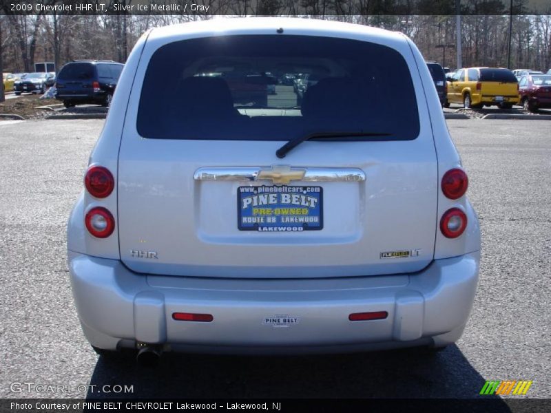 Silver Ice Metallic / Gray 2009 Chevrolet HHR LT