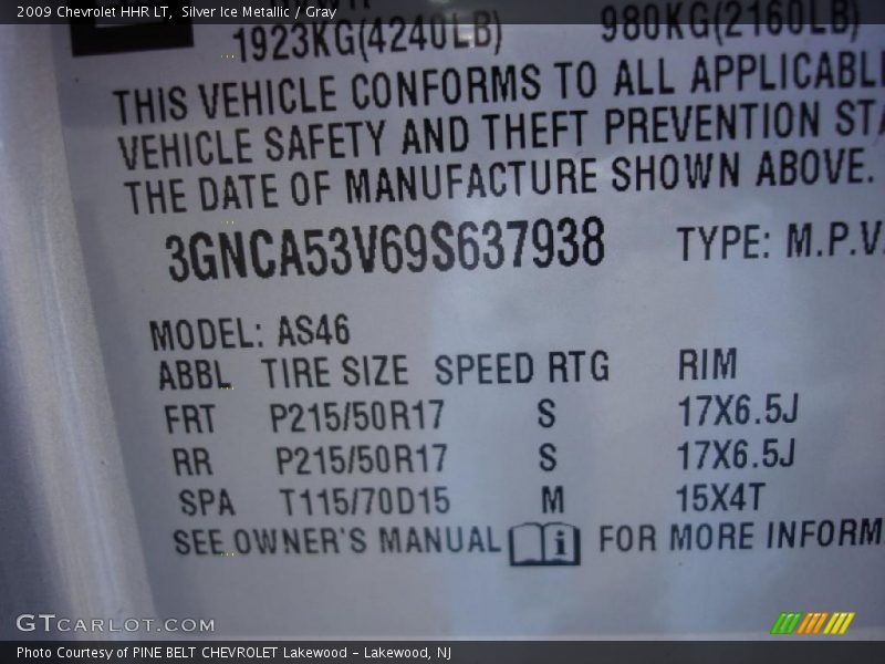 Silver Ice Metallic / Gray 2009 Chevrolet HHR LT