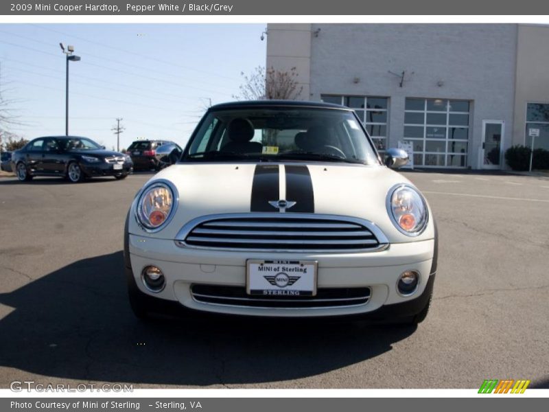 Pepper White / Black/Grey 2009 Mini Cooper Hardtop