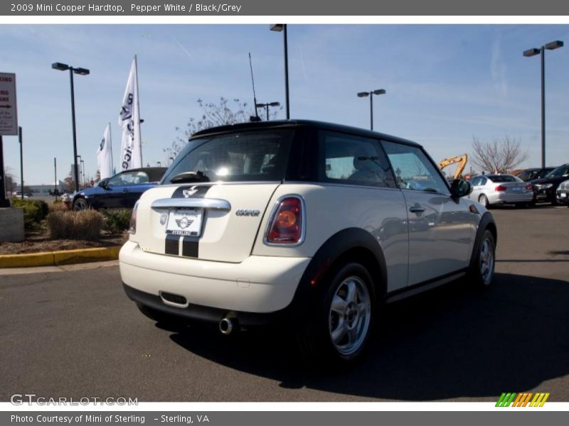 Pepper White / Black/Grey 2009 Mini Cooper Hardtop