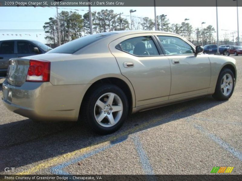 Light Sandstone Metallic / Dark Slate Gray 2009 Dodge Charger SE