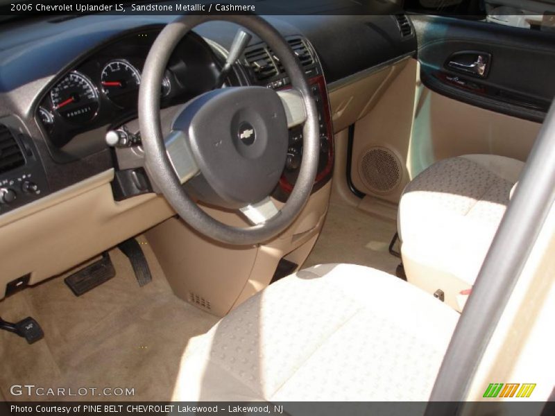 Sandstone Metallic / Cashmere 2006 Chevrolet Uplander LS