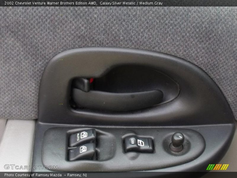 Galaxy Silver Metallic / Medium Gray 2002 Chevrolet Venture Warner Brothers Edition AWD