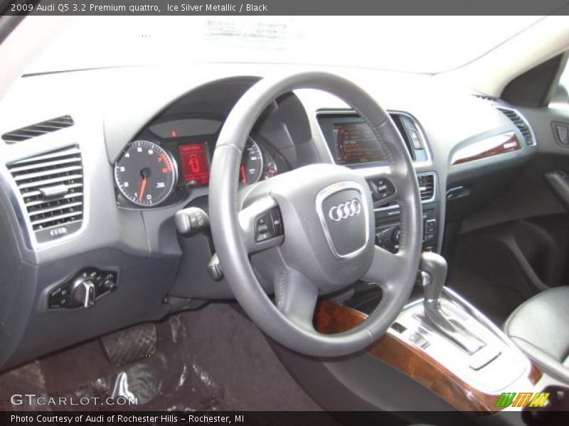 Ice Silver Metallic / Black 2009 Audi Q5 3.2 Premium quattro