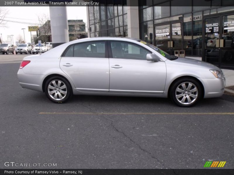 Titanium Metallic / Light Gray 2007 Toyota Avalon XLS