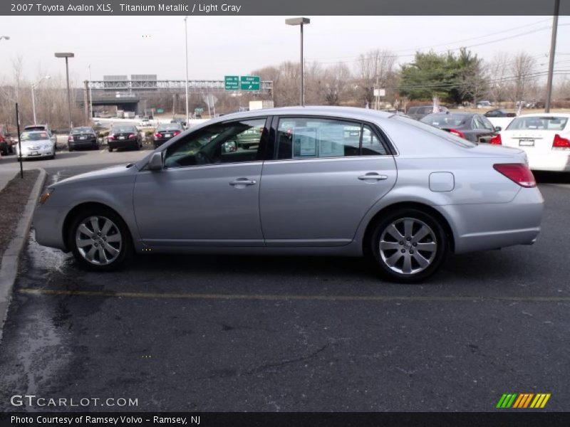 Titanium Metallic / Light Gray 2007 Toyota Avalon XLS