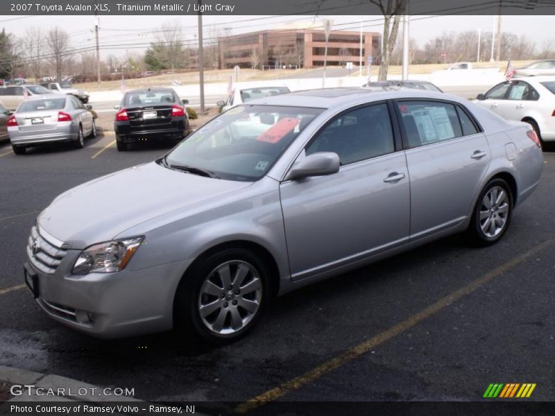 Titanium Metallic / Light Gray 2007 Toyota Avalon XLS