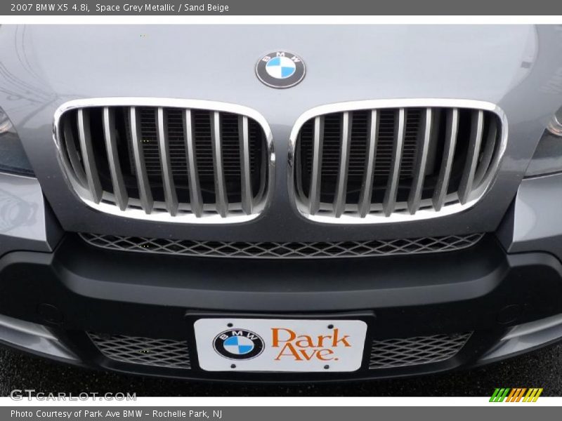 Space Grey Metallic / Sand Beige 2007 BMW X5 4.8i