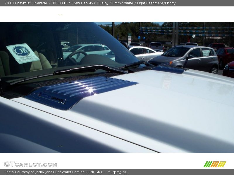 Summit White / Light Cashmere/Ebony 2010 Chevrolet Silverado 3500HD LTZ Crew Cab 4x4 Dually