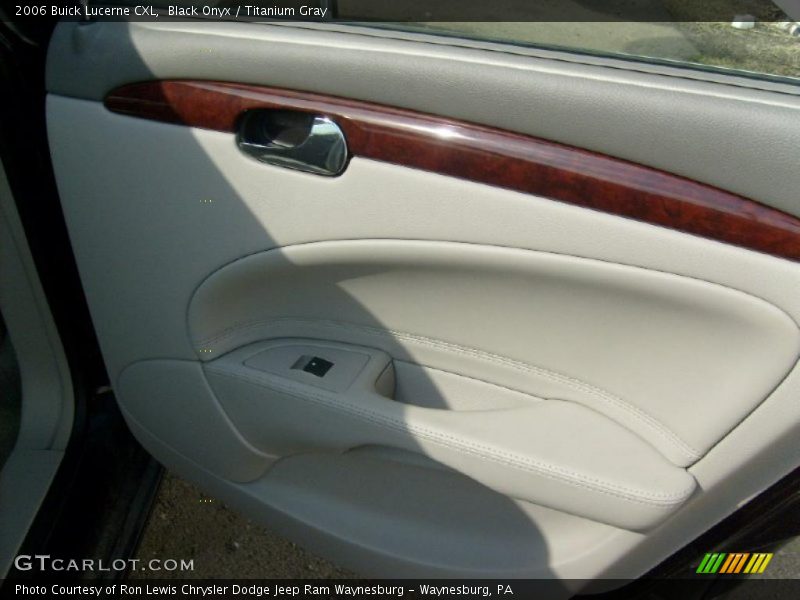 Black Onyx / Titanium Gray 2006 Buick Lucerne CXL