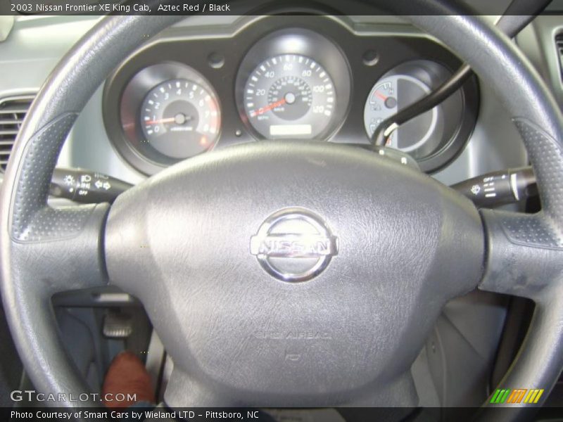 Aztec Red / Black 2003 Nissan Frontier XE King Cab